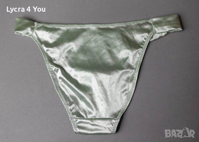 M/L сатенена бикина с ниска талия в цвят мента, снимка 3 - Бельо - 52555267