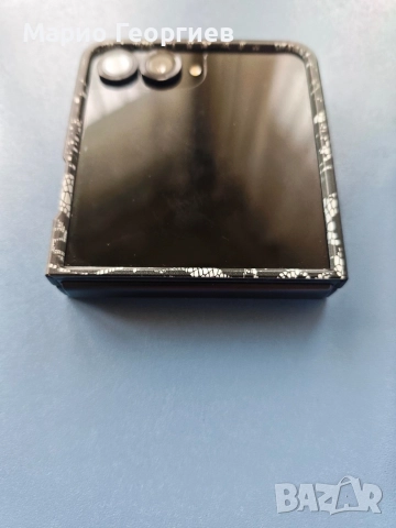 Samsung Galaxy Z Flip 7 256Gb 12Ram, снимка 3 - Samsung - 52659675