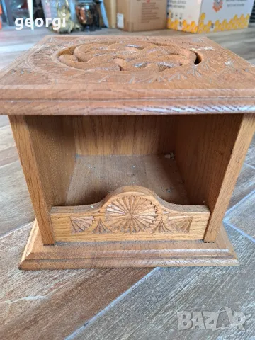 Стара холандска резбована мебел, отоплител за крака , снимка 2 - Антикварни и старинни предмети - 47701433