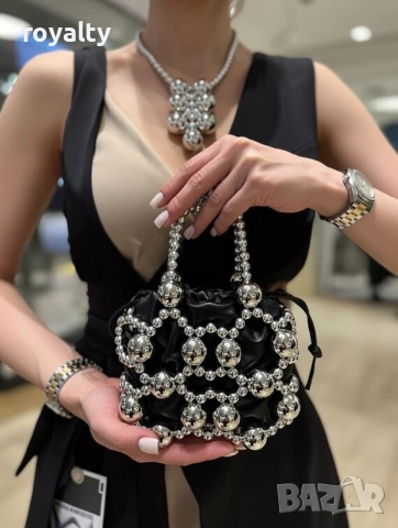 Дамска чанта - черно със сребристо, снимка 3 - Чанти - 53282499