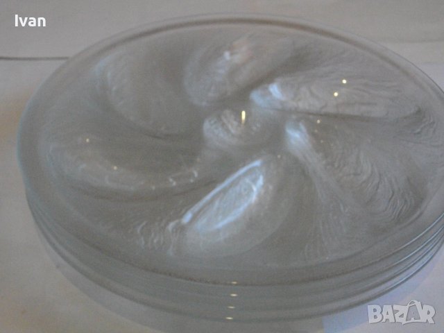 4 бр. Стъклени Нови Плата/Плато/Чиния-Кръгли Големи-Ф 270мм-Релефни-7 Отделения, снимка 1