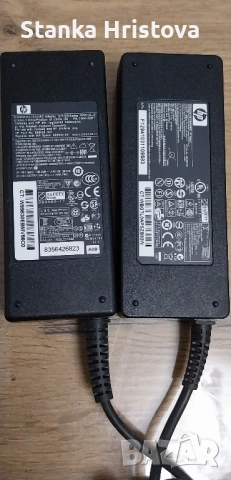 Оригинално зарядно за лаптоп HP.
