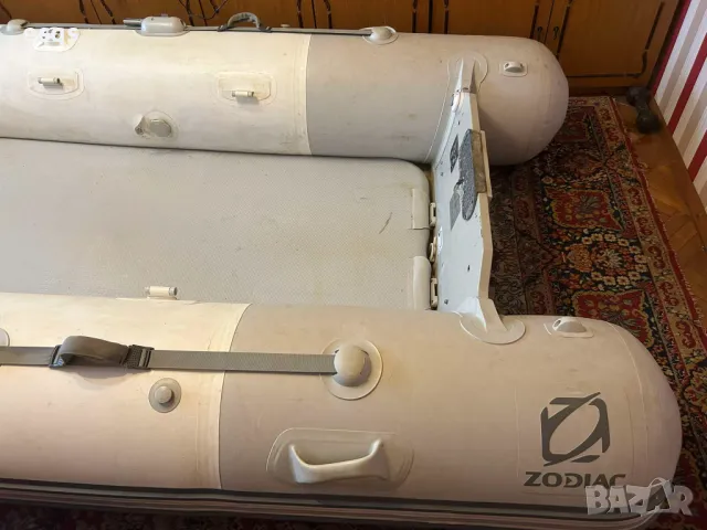 Zodiac Fastroler 325, снимка 8 - Воден транспорт - 49137857