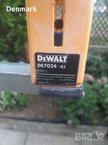 Работна маса Dewalt DE 7024 -XJ, снимка 3 - Други инструменти - 40837405