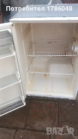 Малък хладилник без камера, снимка 2 - Хладилници - 48796774