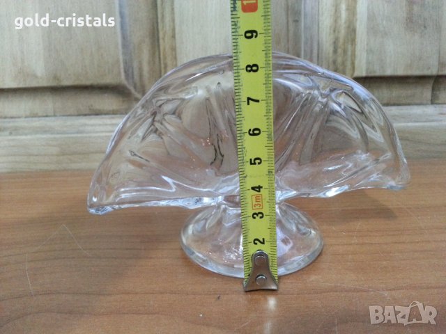 Стъклен кристален салфетник, снимка 4 - Антикварни и старинни предмети - 36017183