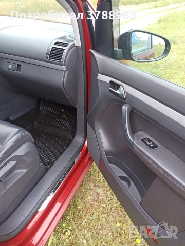 продавам volkswagen touran, снимка 13 - Автомобили и джипове - 53759005