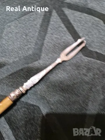 Уникална антикварна колекционерска английска сребърна вилица за миди, снимка 5 - Антикварни и старинни предмети - 47486985