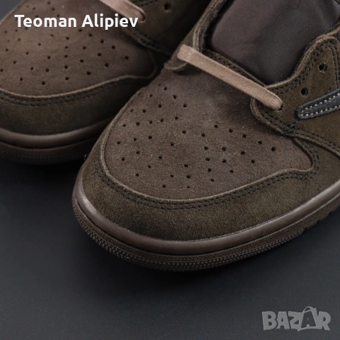 Обувки Air Jordan 1 Travis Scott Velvet Brown, снимка 8 - Маратонки - 53399617