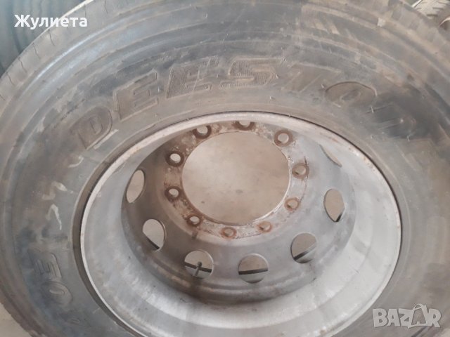 Гума   315/70 R22.5, снимка 5 - Гуми и джанти - 41986580