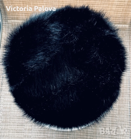 Луксозна норкова шапка PILLBOX  Италия, снимка 3 - Шапки - 52673151