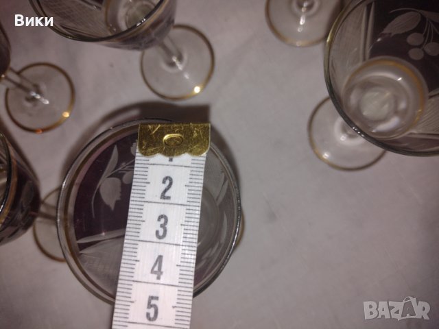 Антикварни чаши с позлата гравирани , цветно стъкло 6 броя , снимка 5 - Антикварни и старинни предмети - 39096225