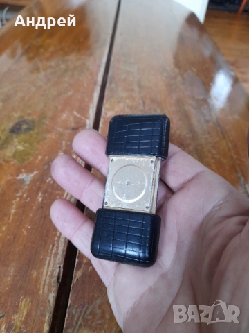 Стар джобен електронен часовник, снимка 3 - Антикварни и старинни предмети - 53584318