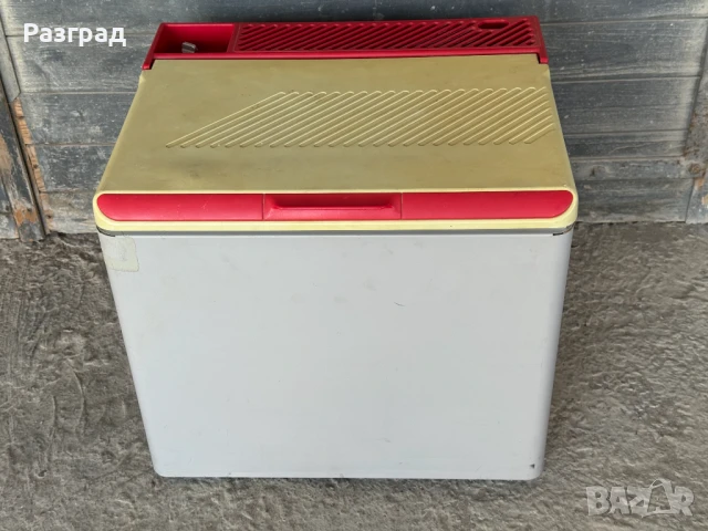 Electrolux-хладилник на газ - 12V - 220V