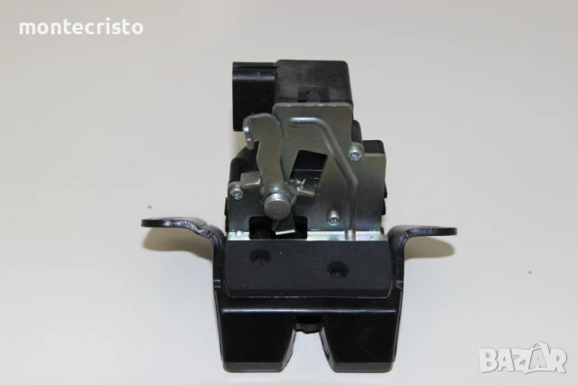 Брава заден капак Hyundai i30 FD хечбек (2007-2012г.), снимка 2 - Части - 51021206