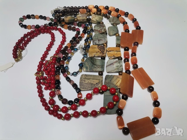 5 БРОЯ гердани и колиета от натурални камъни, снимка 2 - Колиета, медальони, синджири - 53260260