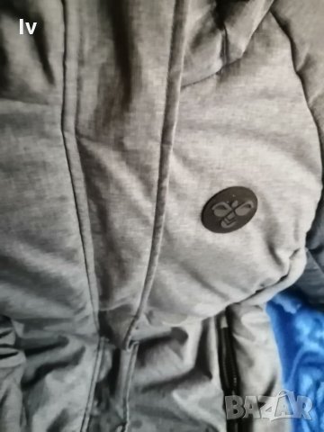 Дамско зимно яке hummel, снимка 9 - Якета - 34461608