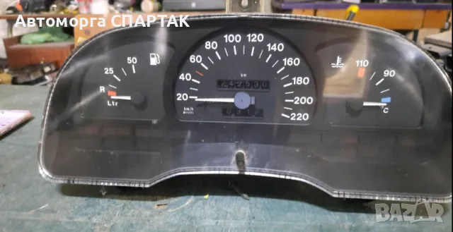 Километраж за Opel Vectra A Hatchback (04.1988 – 11.1995) 1.6 i Catalyst, 75 к.с.