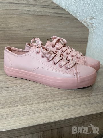 Дамски обувки 