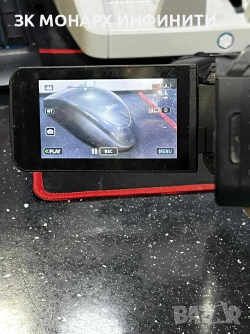 Видеокамера JVC QUAD PROOF/GZ-R315BE, снимка 12 - Камери - 53398359