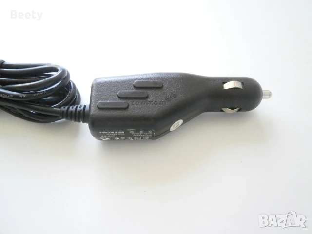 Зарядно за навигация TomTom