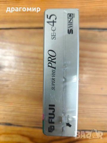 FUJI SUPER VHS PRO 45 S VHS C видеокасети , снимка 3 - Камери - 53797842