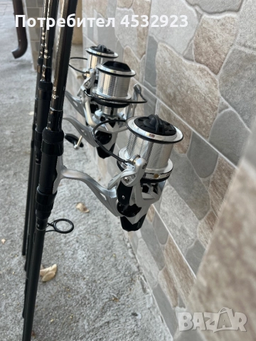 шаранджийски комплект три въдици три макари osako, снимка 4 - Въдици - 52312783