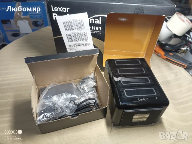 Четец за карти Lexar Professional Workflow HR1 с четири слота, USB 3.0, хъб за четене , снимка 3 - Кабели и адаптери - 56133328