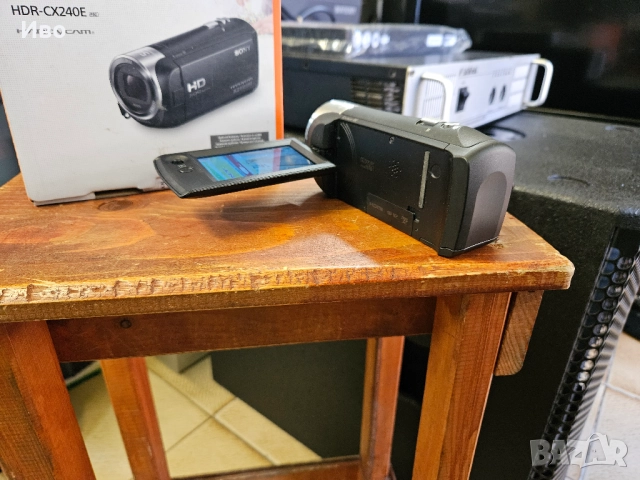 Видеокамера Sony HDR-CX240E Пълен комплект, отлично състояние., снимка 7 - Камери - 52077128