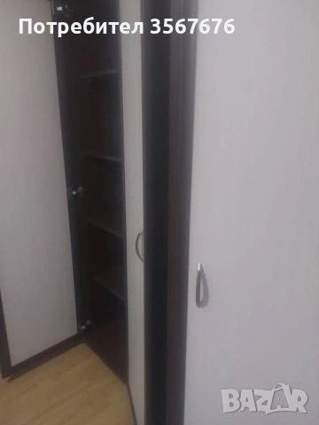 Трикрилен гардероб, снимка 4 - Гардероби - 53633762