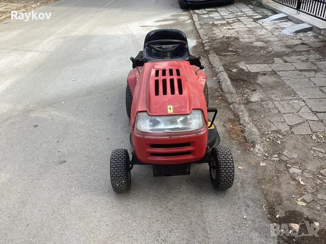 Продавам трактор косачка MTD., снимка 2 - Градинска техника - 56149708