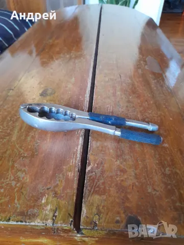 Стара орехотрошачка #27