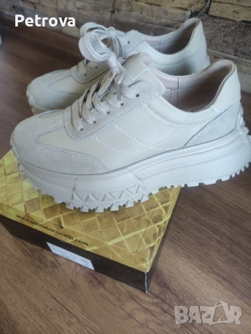 Нови сникърси естествена кожа , снимка 4 - Дамски ежедневни обувки - 51822896