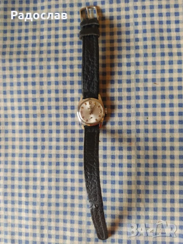 стар швейцарски часовник  DARWIL