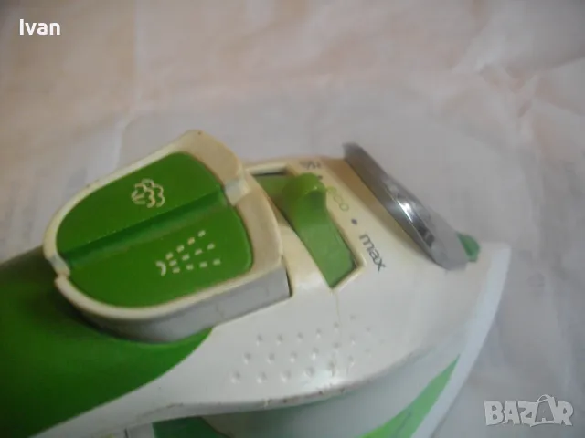 BOSCH 9310 ИСПАНСКА ЕЛЕКТРИЧЕСКА ПАРНА ЮТИЯ ПОЧТИ НОВА ОТЛИЧНА БОШ ВИСОК КЛАС, снимка 5 - Ютии - 48329456