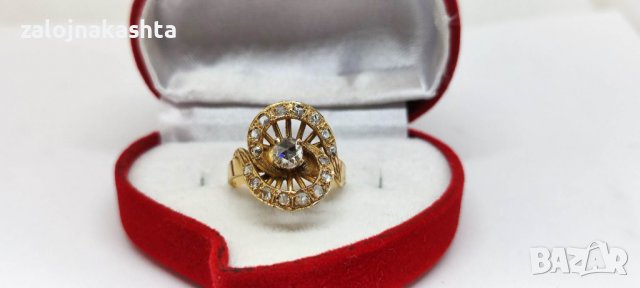 Златен пръстен с люспи от брилянт-3,61гр/18кр, снимка 2 - Пръстени - 39788061