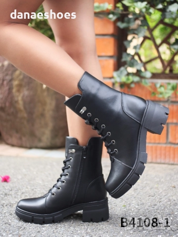 Дамски боти тип кубинка с връзки и цип , снимка 4 - Дамски боти - 52309835