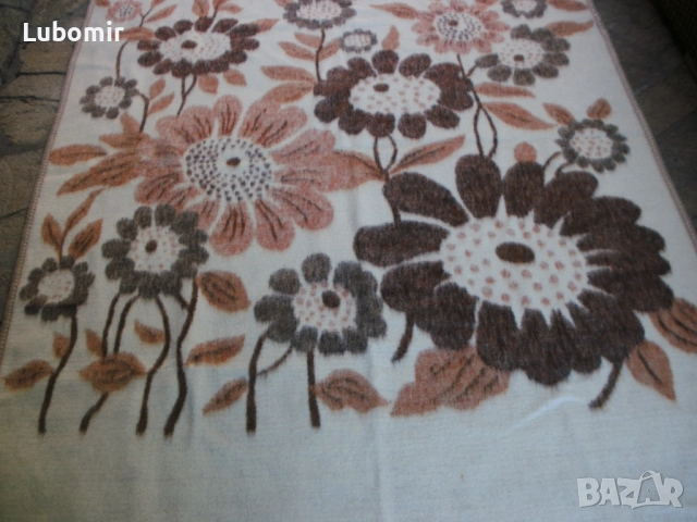 Одеало, двулицево - мека вълна - Ново !, снимка 5 - Олекотени завивки и одеяла - 51812807