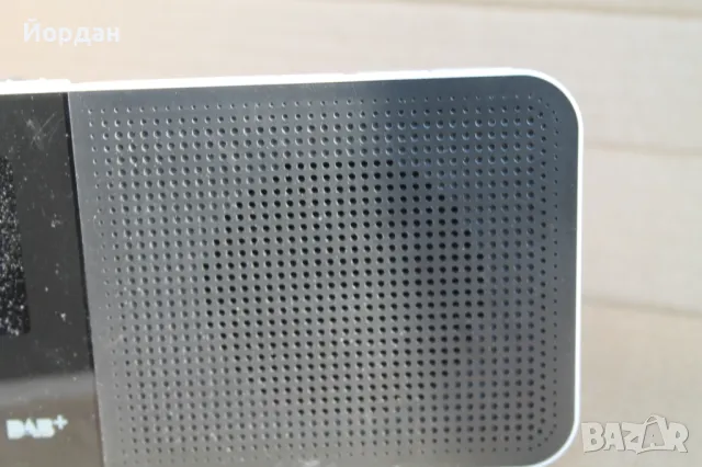 Портативно радио с часовник и аларма ''Sony XDR-c 706 DBR DAB DAB +'', снимка 5 - Радиокасетофони, транзистори - 47764705