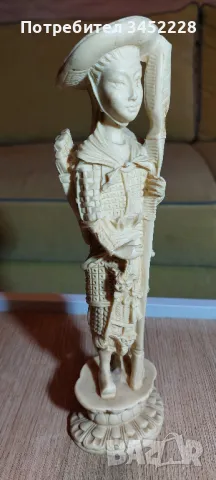 статуетка фигурка за колекционери 26см , снимка 2 - Статуетки - 49755887