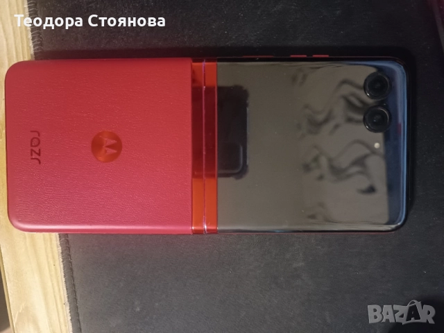 Motorola razer 40 ultra, снимка 3 - Motorola - 51606877