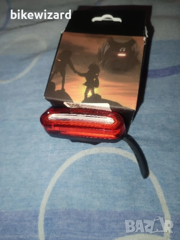 Led стоп с  презареждаща батерия  за велосипед НОВ 
