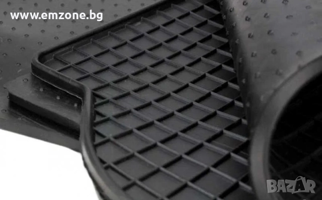 Комплект Задни Гумени Стелки 3 части Frogum за VW Transporter T5 T6 2003 - 2015 г., снимка 2 - Аксесоари и консумативи - 52838815