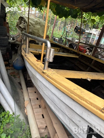 Дървена Рибарска лодка 4.85,регистрирана.Става и за декорация., снимка 2 - Воден транспорт - 51233446