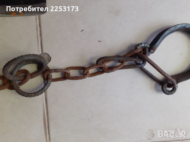 Ковани спънки за кон и брадвичка, снимка 3 - Декорация за дома - 36156939