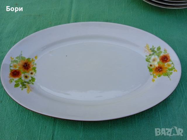 Порцелан плато, снимка 2 - Чинии - 36125298