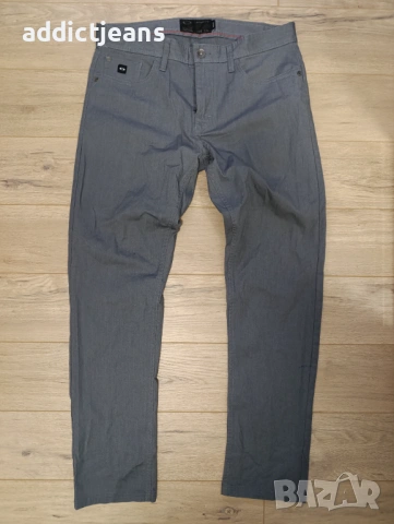 Мъжки спортен панталон Oakley размер L, снимка 2 - Панталони - 53384421