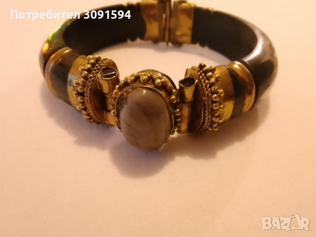 Винтидж гривна  дърво месинг ахат и седеф , снимка 8 - Антикварни и старинни предмети - 41665157