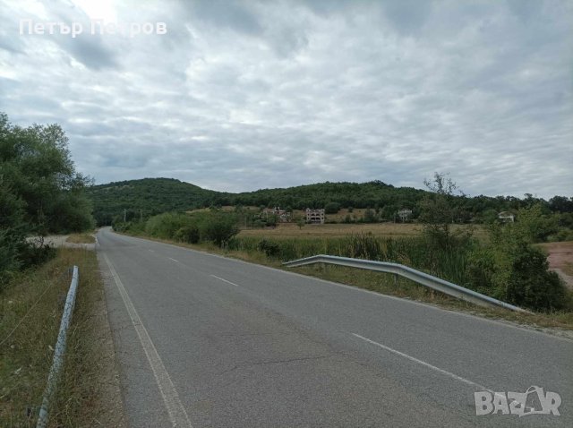 Вилa + земя 1000 KB. M., снимка 2 - Вили - 41857558