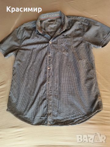Риза с къс ръкав
